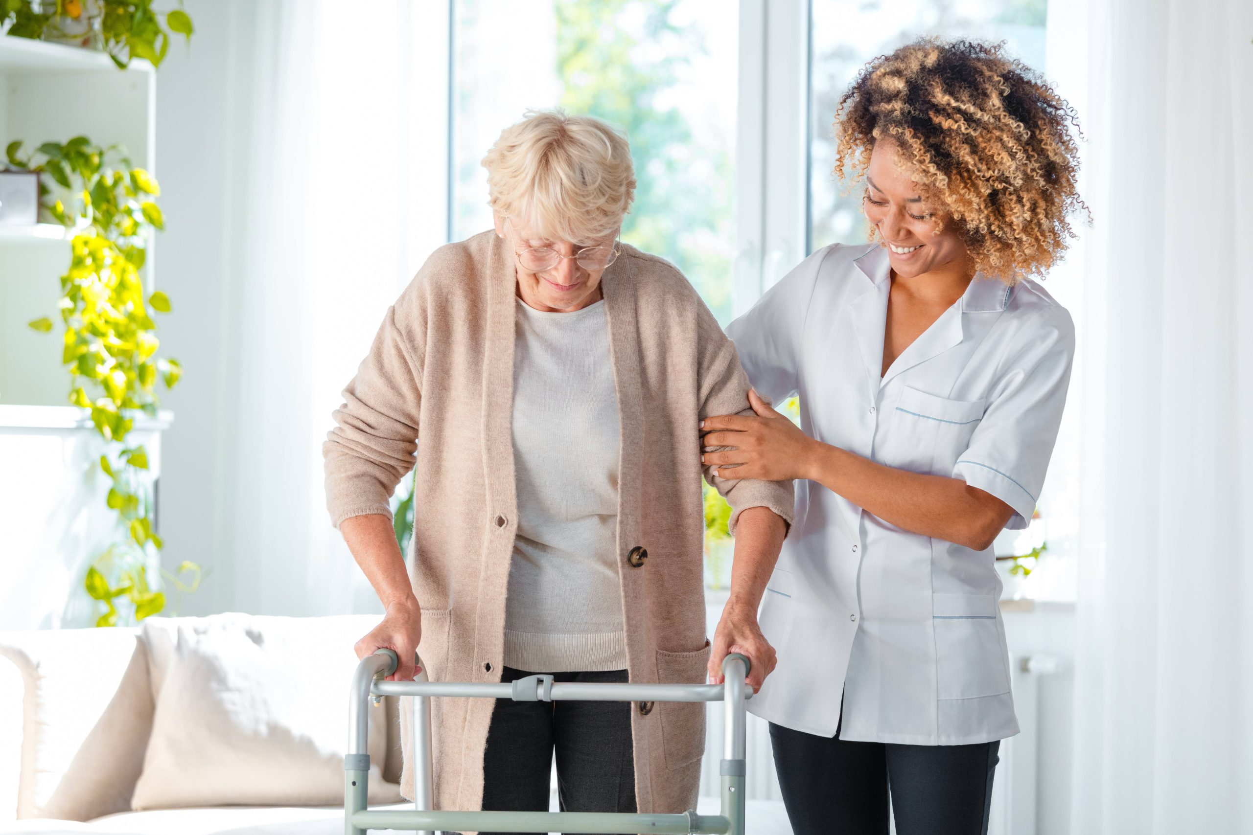 https://dev.maastrixdemo.com/family_rehab_new/wp-content/uploads/2023/10/Parkinsons-and-Exercise-scaled.jpg